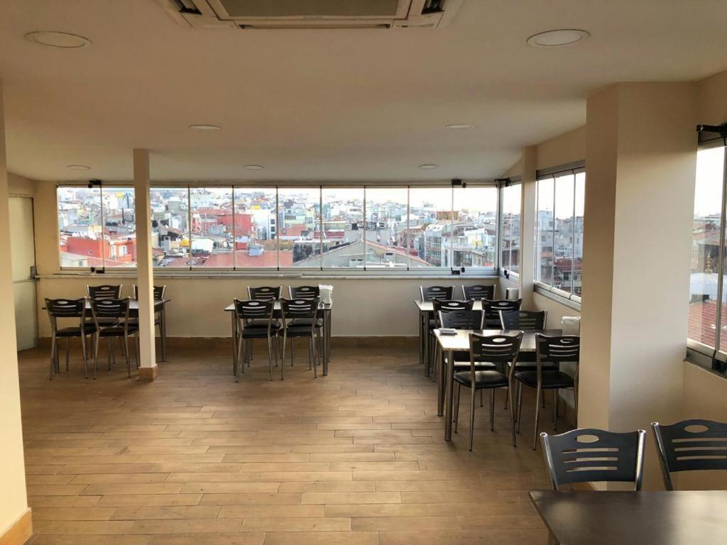 Big Molls Hotel Истанбул Екстериор снимка